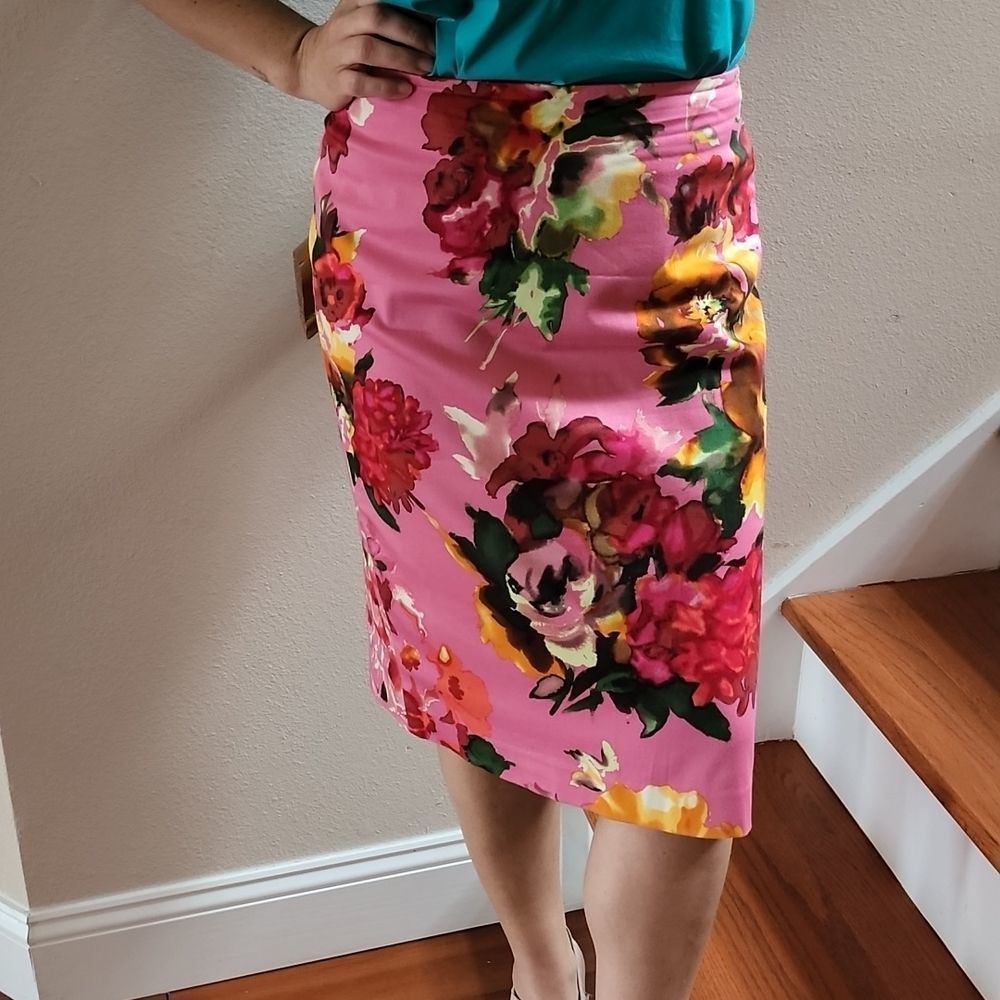 VEUC Sz 6 Talbots Rose Floral Lined Pencil Skirt - Picture 4 of 12
